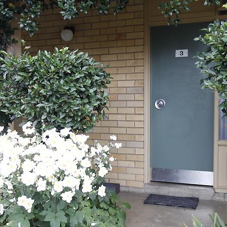 Mid City Motor Inn Queanbeyan Eksteriør bilde