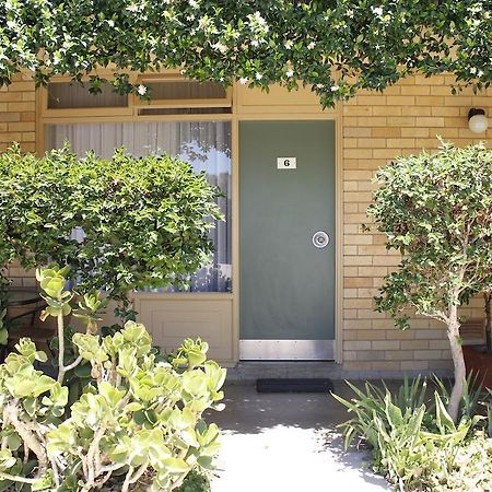 Mid City Motor Inn Queanbeyan Eksteriør bilde