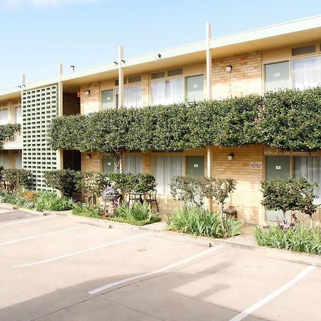 Mid City Motor Inn Queanbeyan Eksteriør bilde