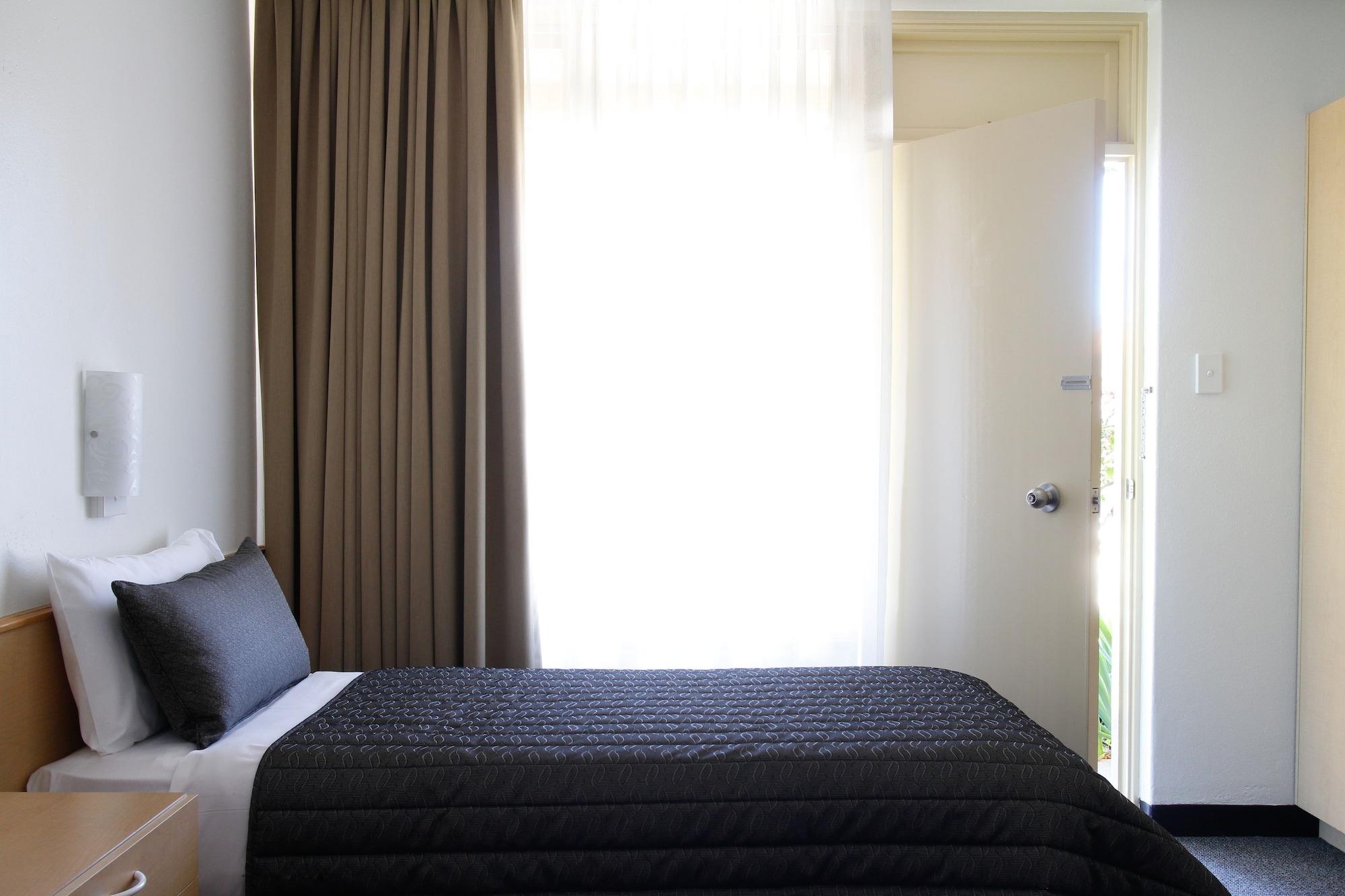 Mid City Motor Inn Queanbeyan Eksteriør bilde