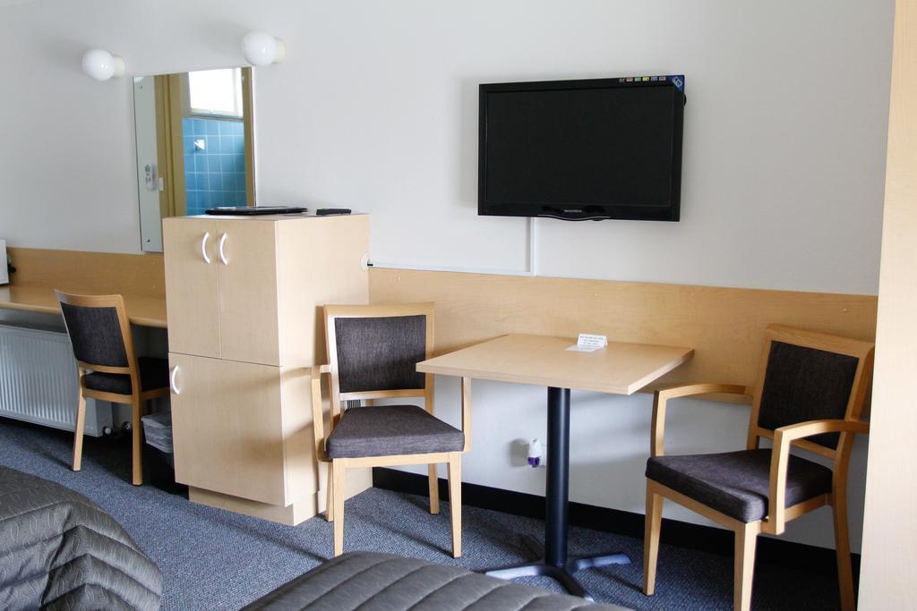 Mid City Motor Inn Queanbeyan Eksteriør bilde