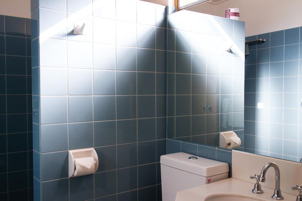 Mid City Motor Inn Queanbeyan Rom bilde
