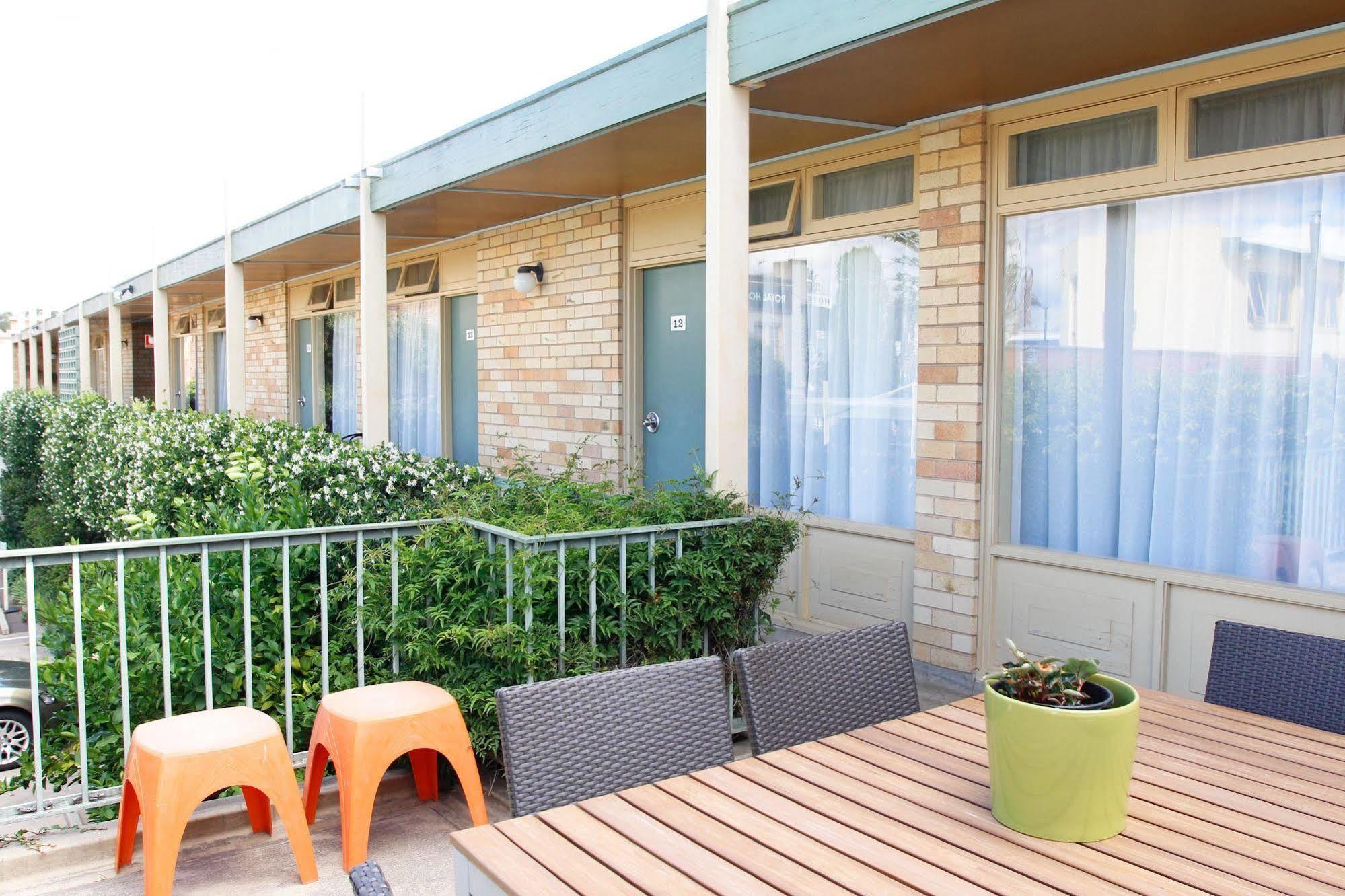 Mid City Motor Inn Queanbeyan Eksteriør bilde